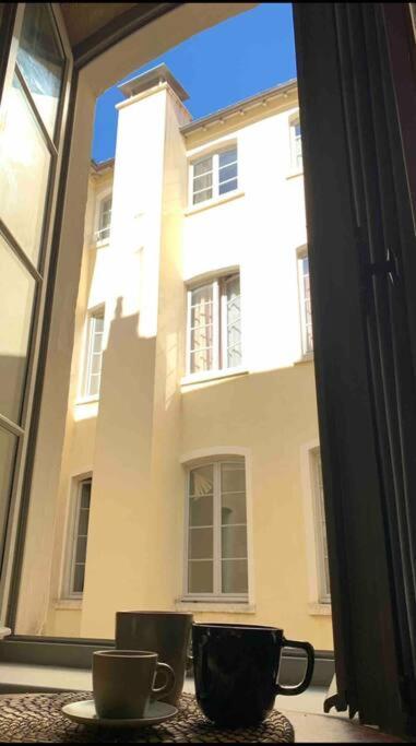 Chez Alam A Hotel De Ville Lyon Kültér fotó
